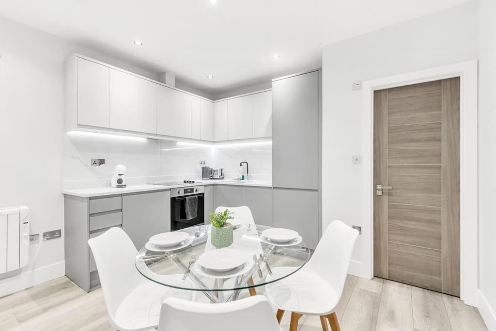Wow Abbey Road Apartment - Sleeps Up To 8 London Exterior photo