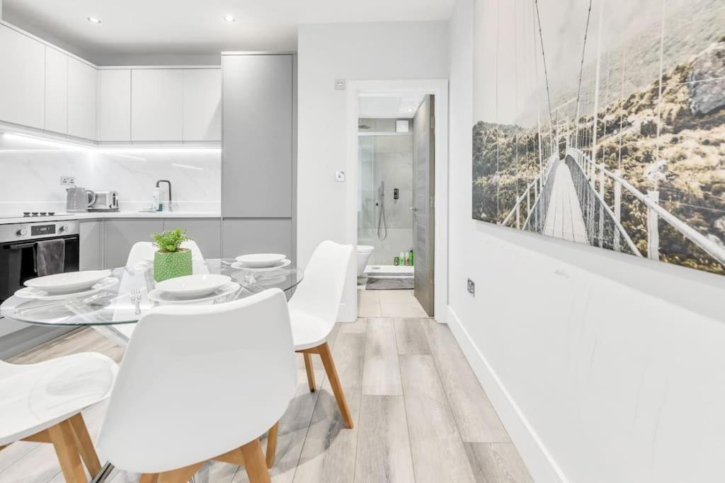 Wow Abbey Road Apartment - Sleeps Up To 8 London Exterior photo