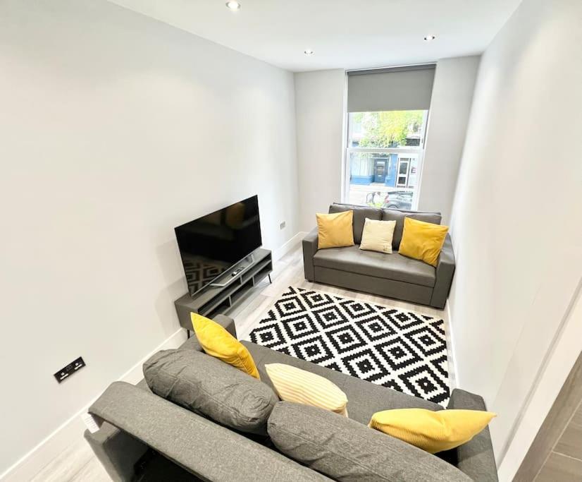 Wow Abbey Road Apartment - Sleeps Up To 8 London Exterior photo